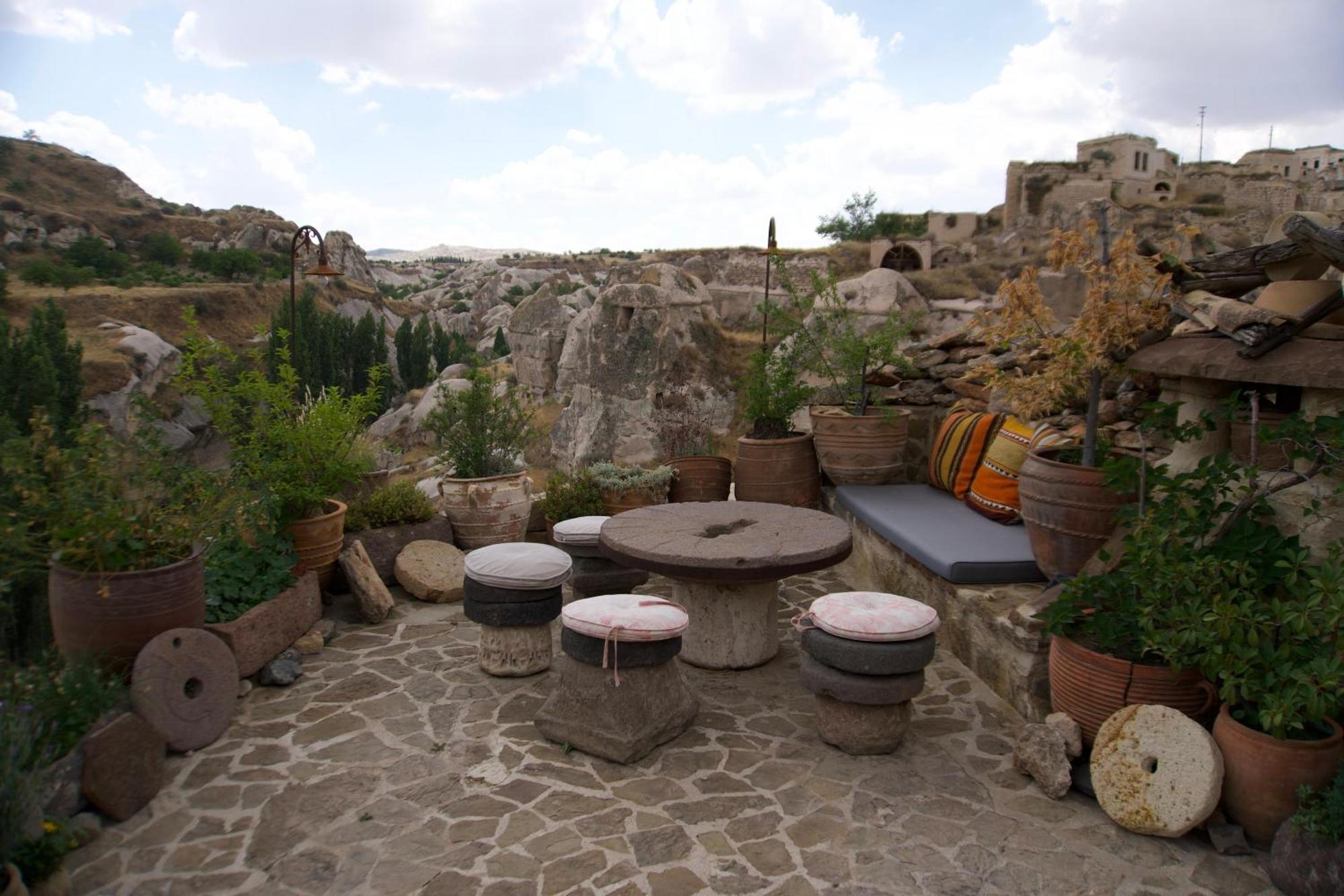 Potamia Cave Suites Ortahisar Exterior foto
